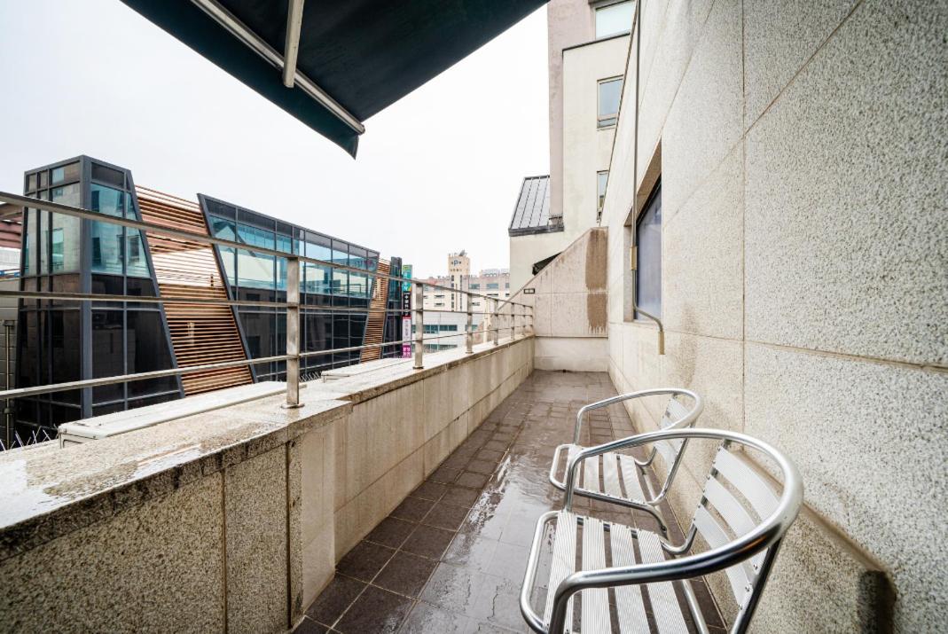 Regency Hotel Seongnam Exterior foto